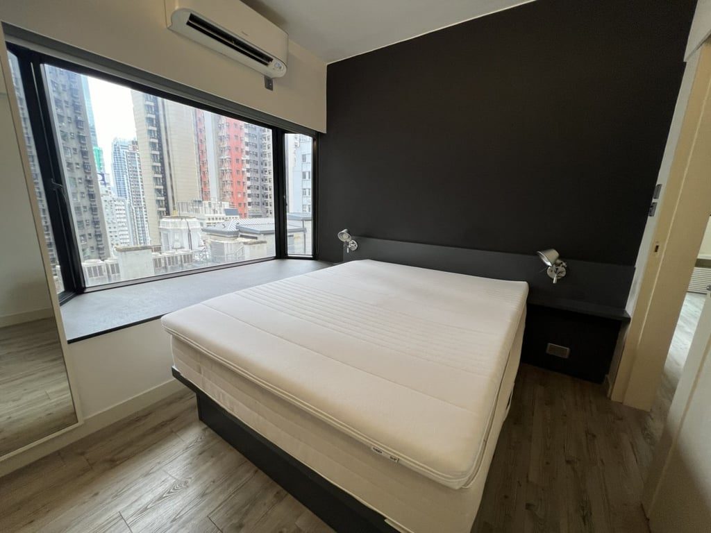 photo 6 — Woodlands Terrace, Mid Levels West