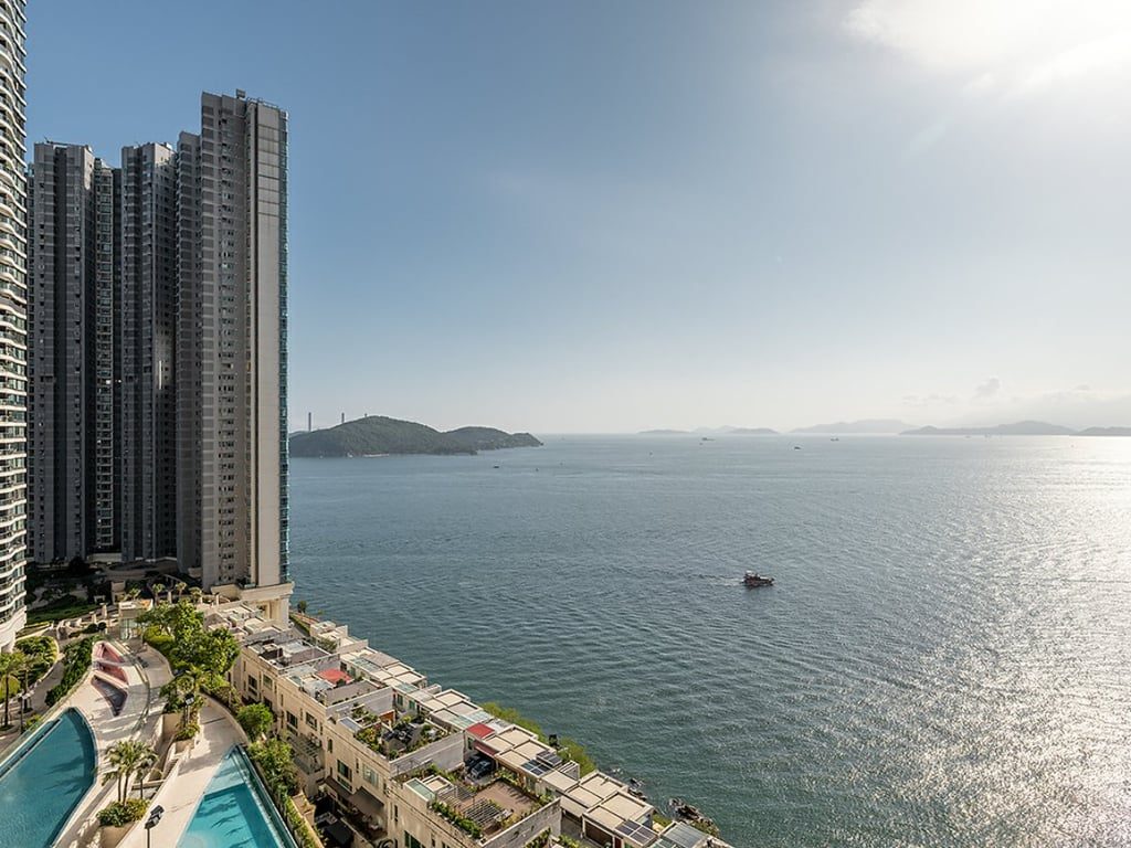 photo 4 — Bel-Air No.8 (Phase 6), Pok Fu Lam