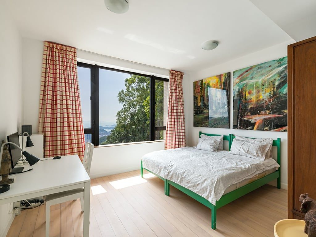photo 16 — Ondina Heights, The Peak