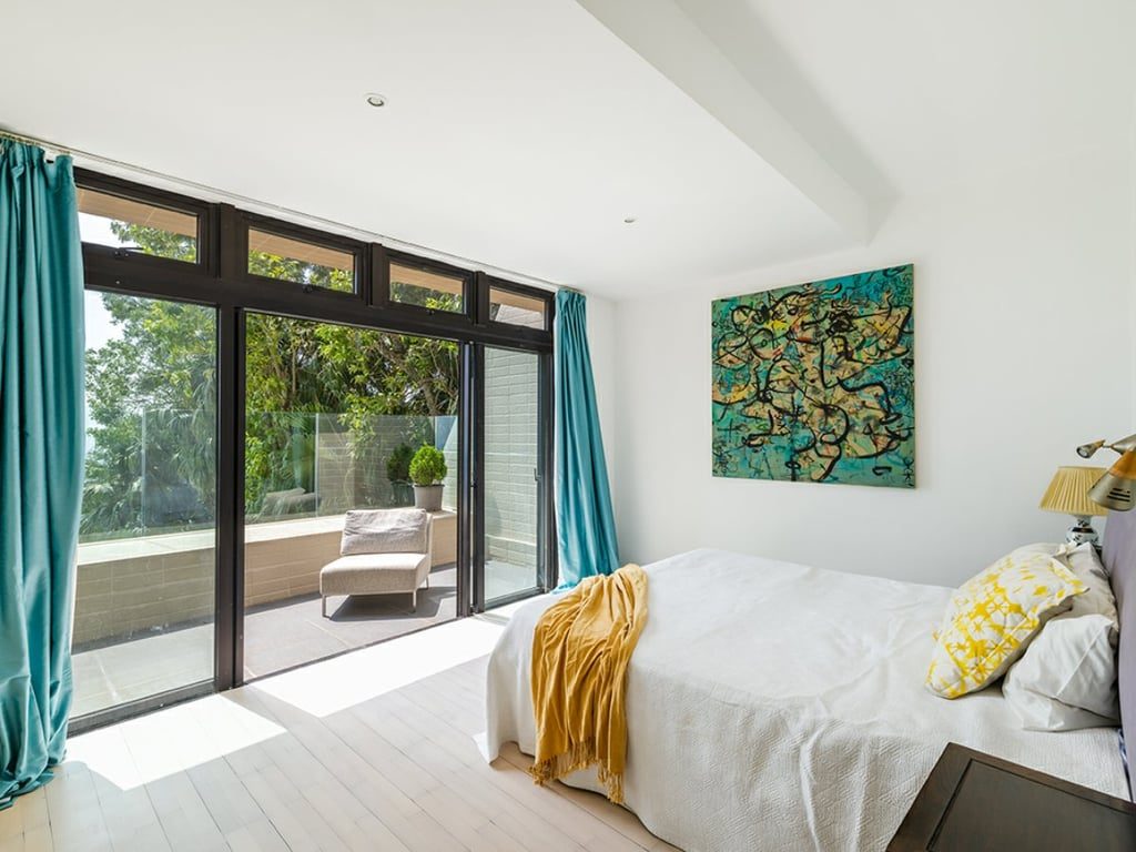 photo 4 — Ondina Heights, The Peak