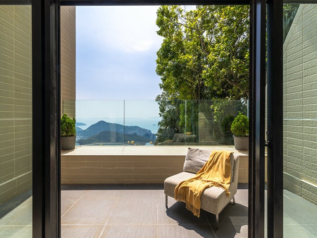 photo 8 — Ondina Heights, The Peak