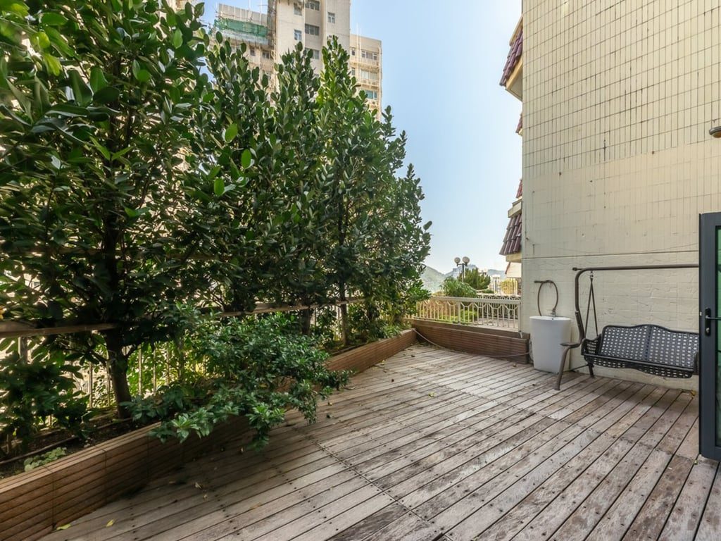 photo 2 — Repulse Bay Heights, Repulse Bay