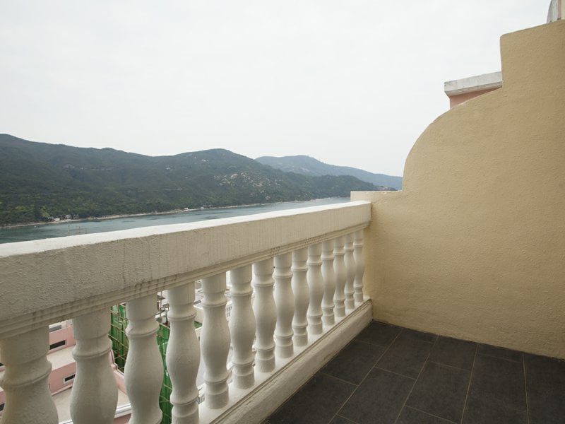 photo 10 — Redhill Peninsula - Cedar Drive, Tai Tam