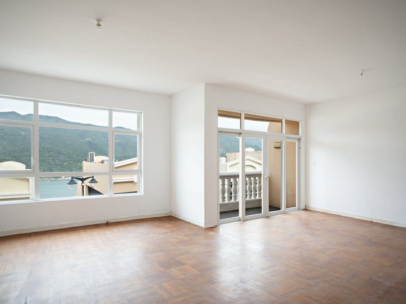 photo 2 — Redhill Peninsula - Palm Drive, Tai Tam