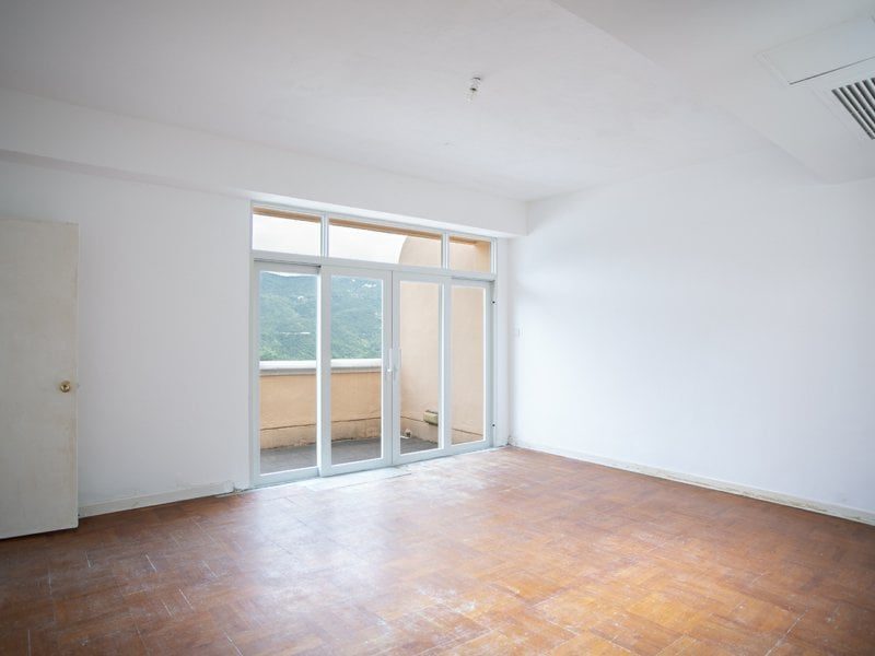 photo 6 — Redhill Peninsula - Palm Drive, Tai Tam