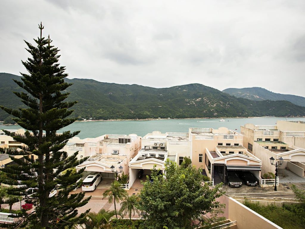 photo 4 — Redhill Peninsula - Palm Drive, Tai Tam