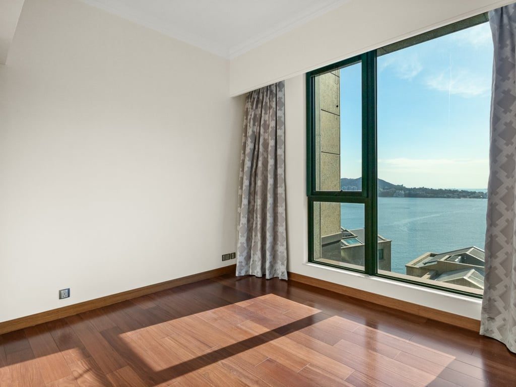 photo 7 — Le Palais, Tai Tam