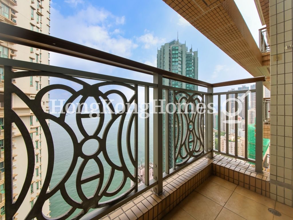 balcony Off Living and Dining Room — 泓都 - 第03座，西環堅尼地城