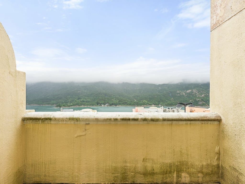 photo 11 — Redhill Peninsula - Palm Drive, Tai Tam