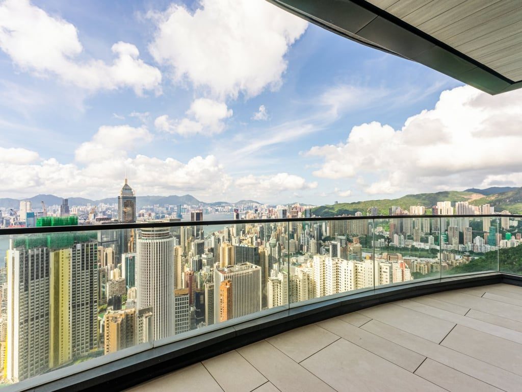 photo 7 — Infinity, The Peak