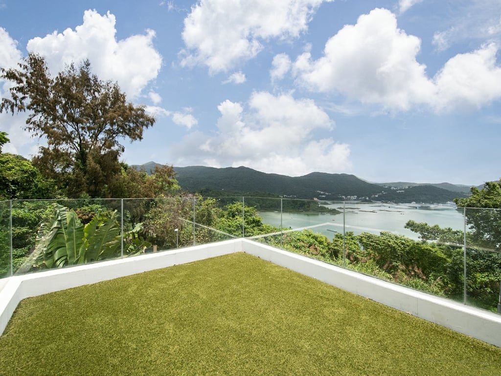 photo 2 — Sea View Villa, Sai Kung