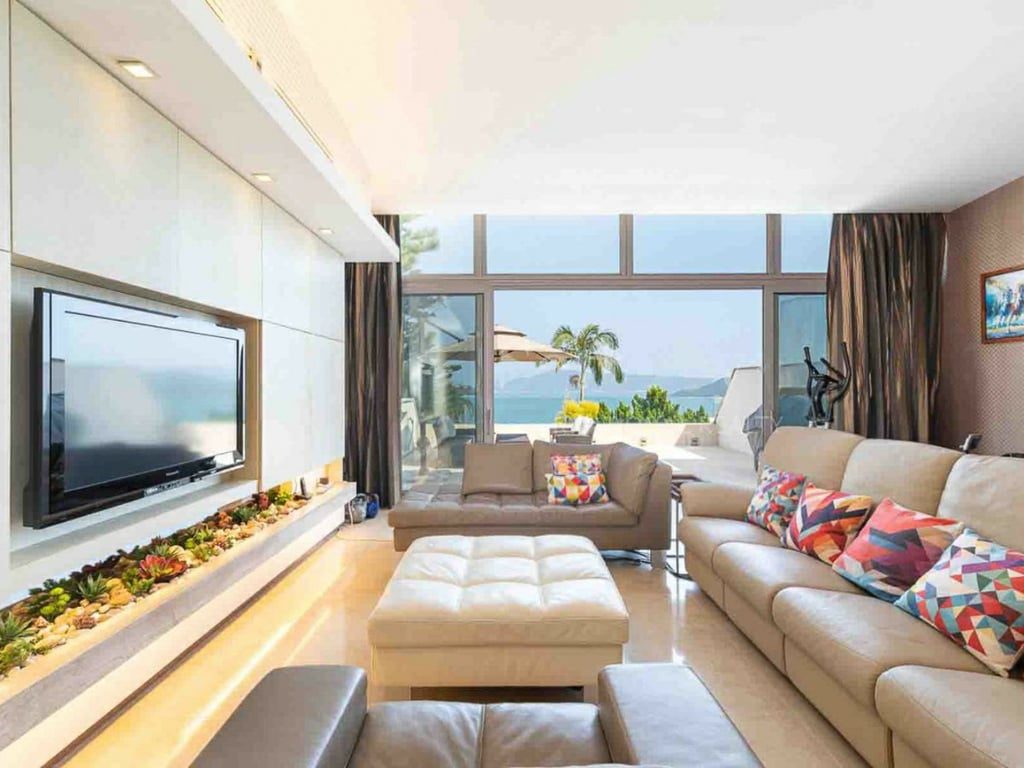 photo 3 — The Riviera, Clear Water Bay