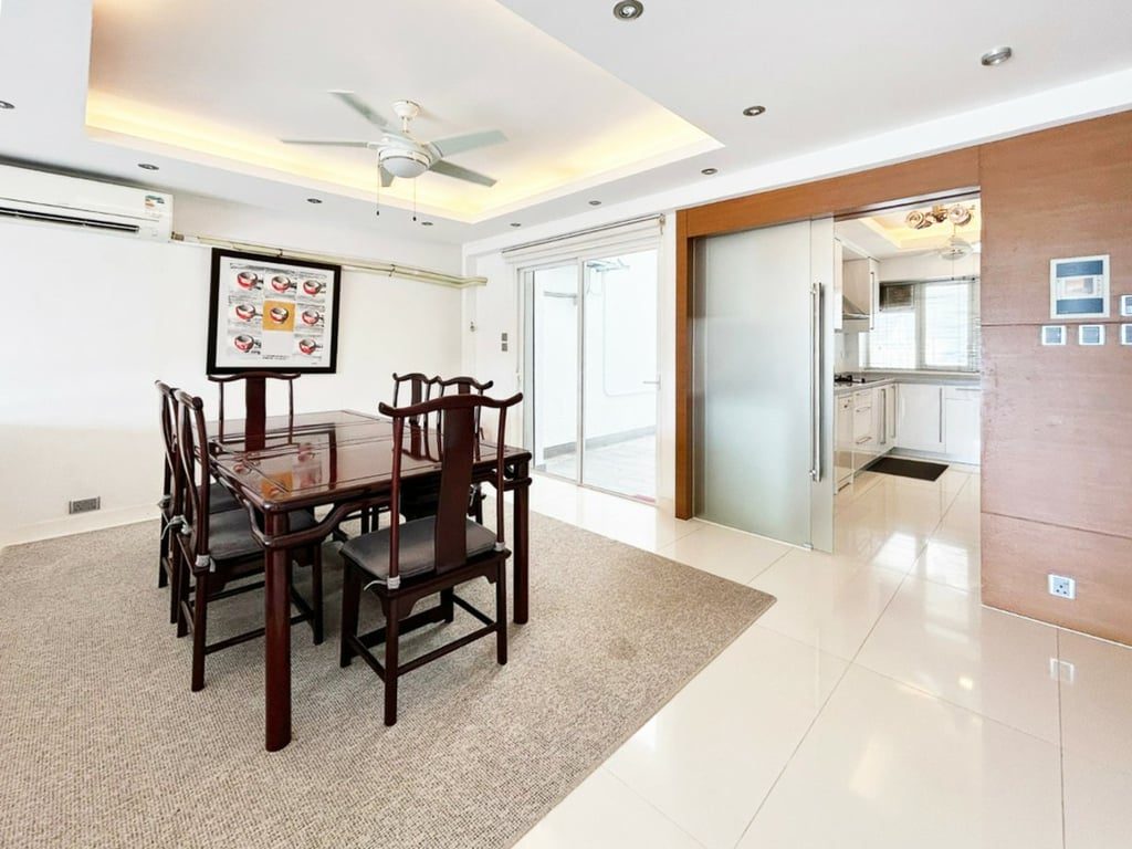 photo 3 — Provident Villas, Pok Fu Lam