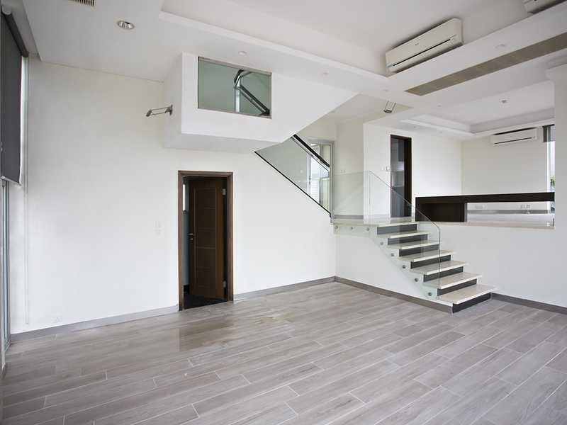photo 5 — Sunshine Villa, The Peak