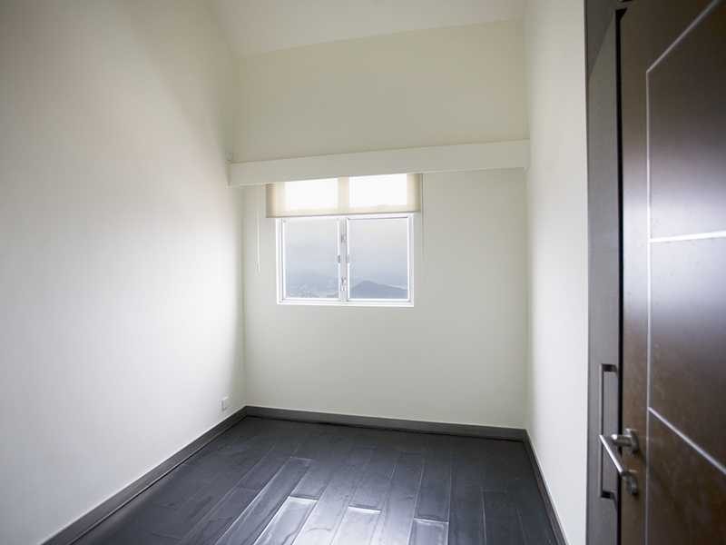 photo 10 — Sunshine Villa, The Peak