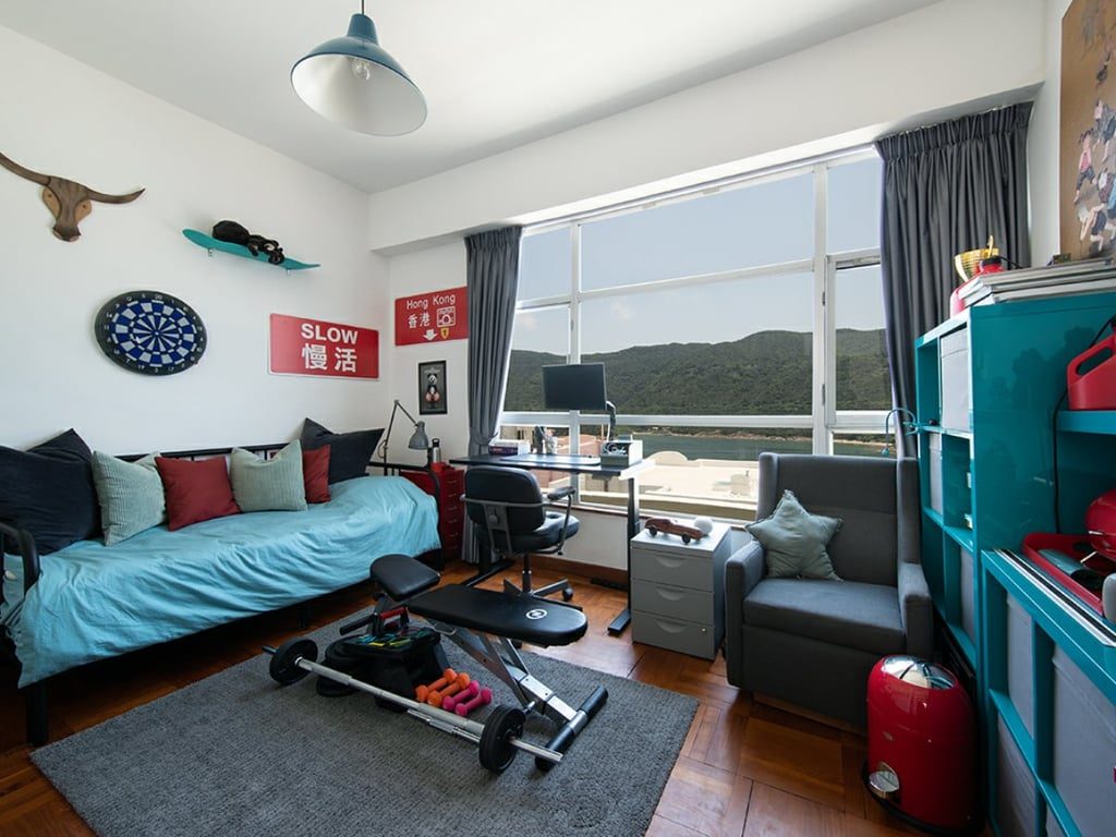 photo 11 — Redhill Peninsula - Cedar Drive, Tai Tam