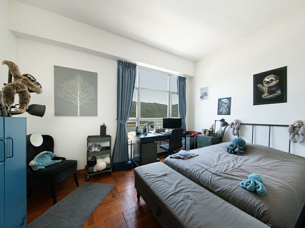 photo 13 — Redhill Peninsula - Cedar Drive, Tai Tam