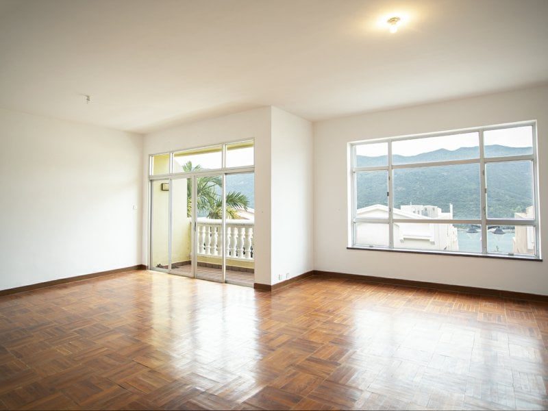 Redhill Peninsula - Palm Drive