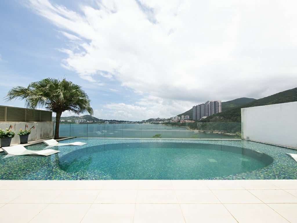 photo 13 — Redhill Peninsula - Palm Drive, Tai Tam