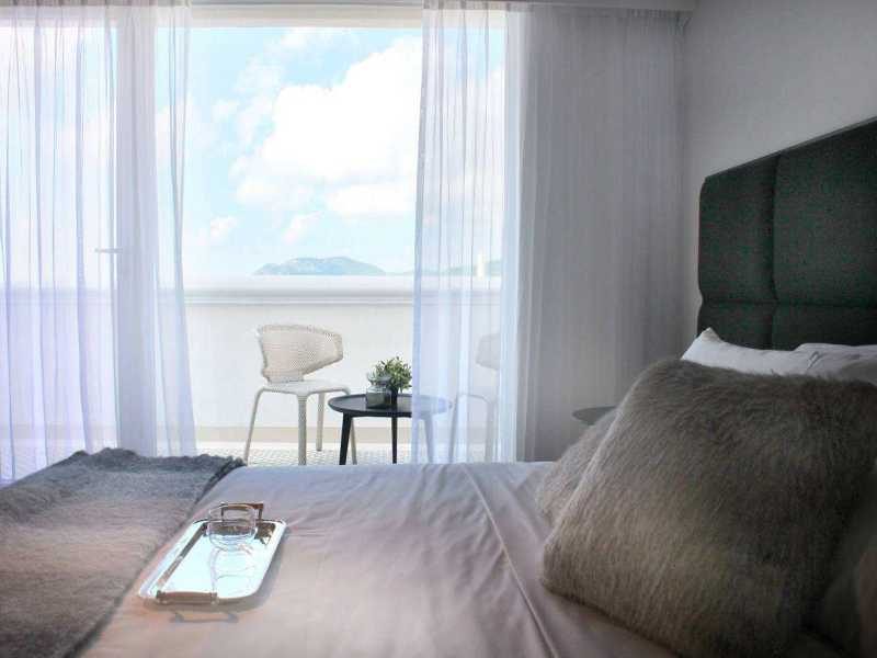 photo 11 — Redhill Peninsula - Palm Drive, Tai Tam