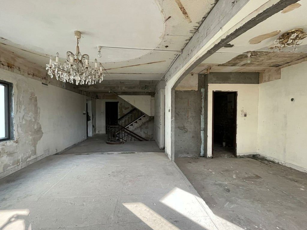 photo 3 — Villa Corniche, South Bay