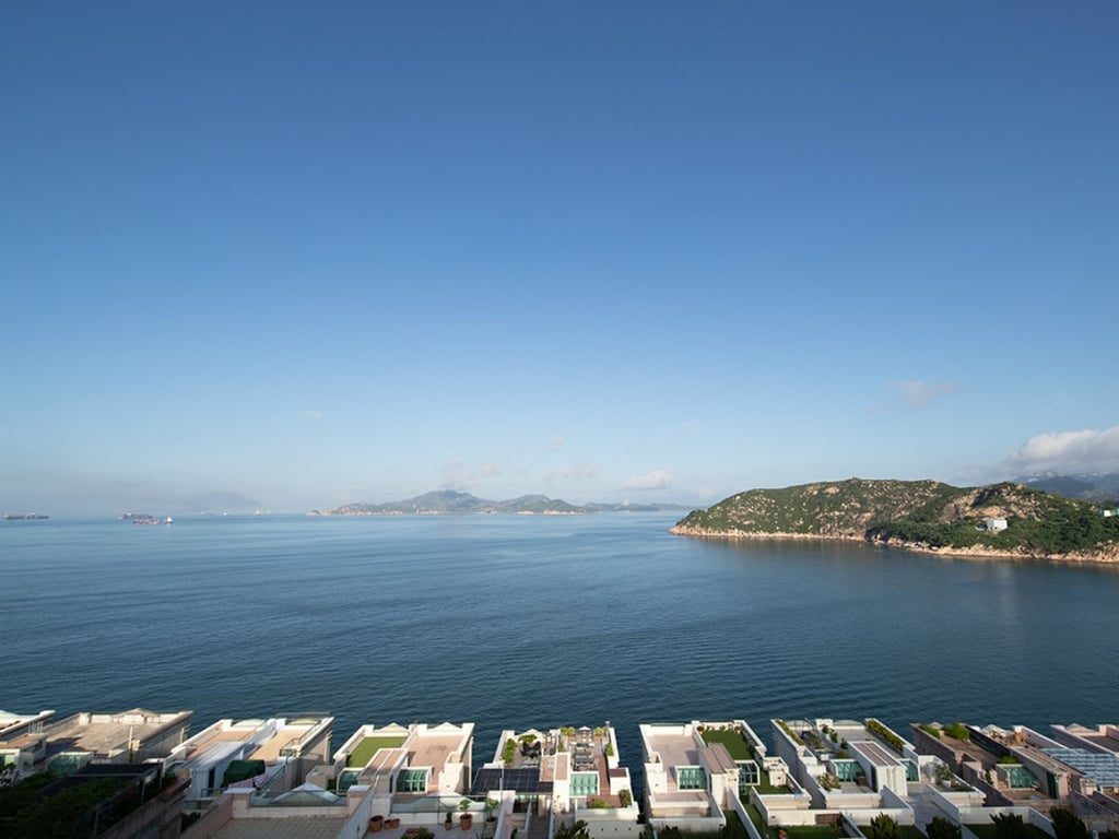 Regalia Bay