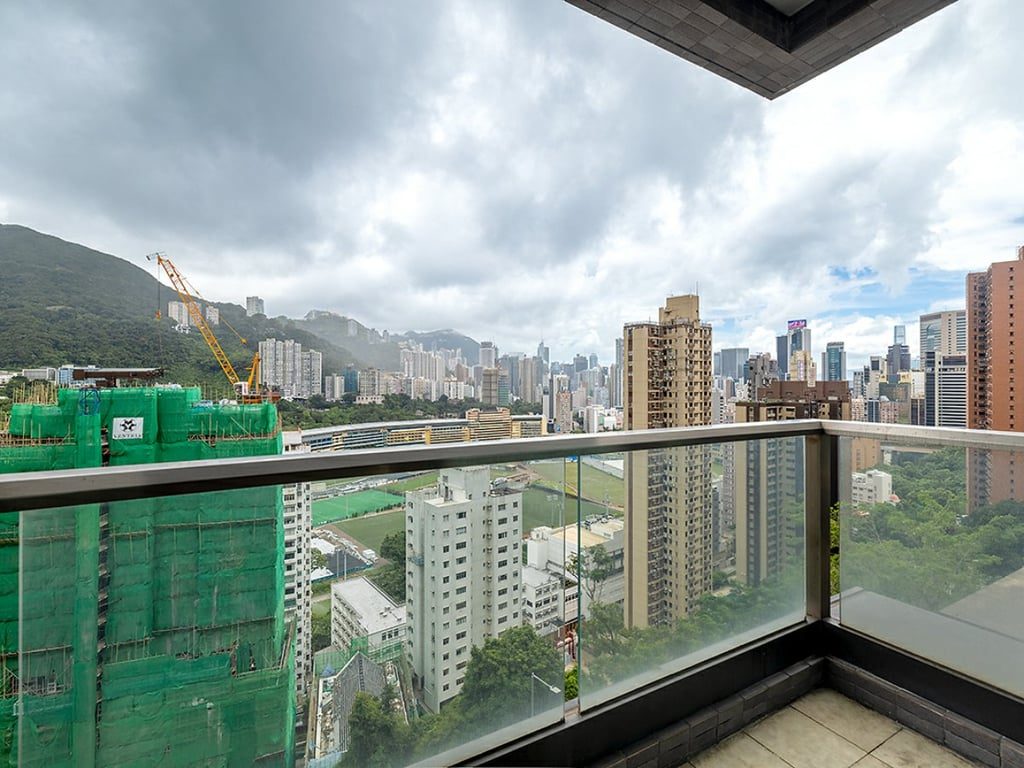 photo 3 — Broadwood Twelve, Happy Valley