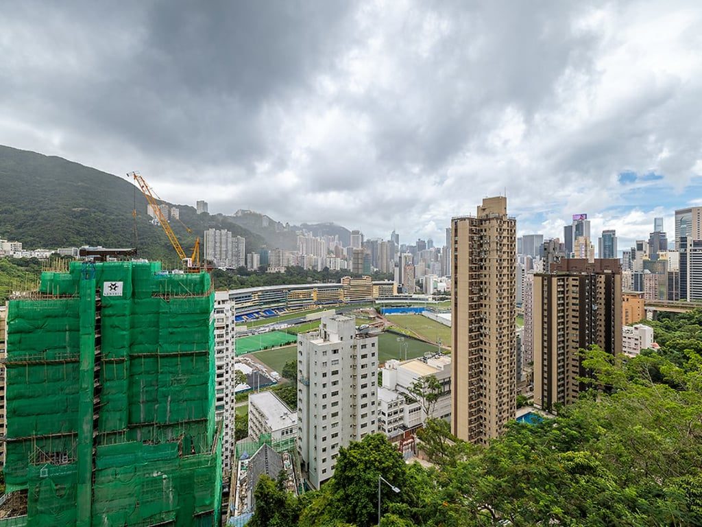 photo 4 — Broadwood Twelve, Happy Valley