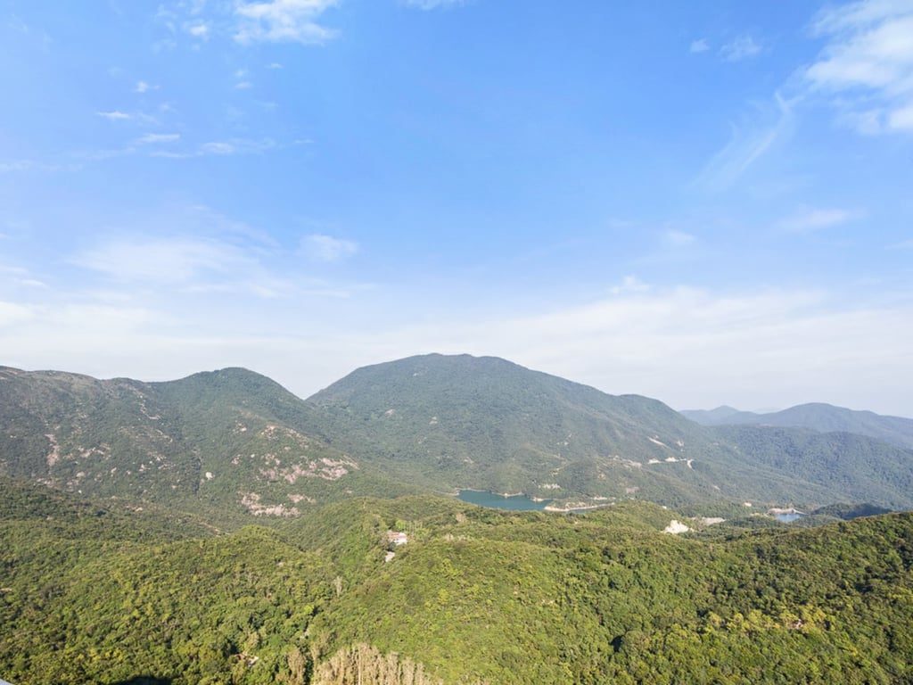 photo 2 — Hong Kong Parkview, Repulse Bay