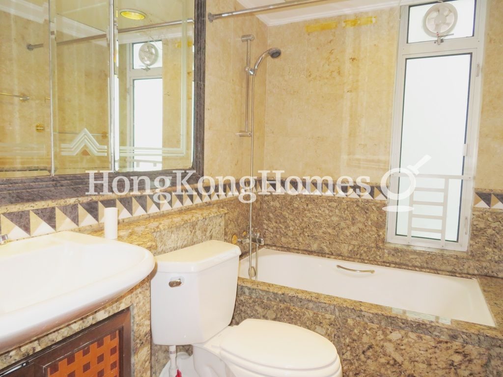Guest Bathroom — 曉嵐閣 - 第07座，西貢