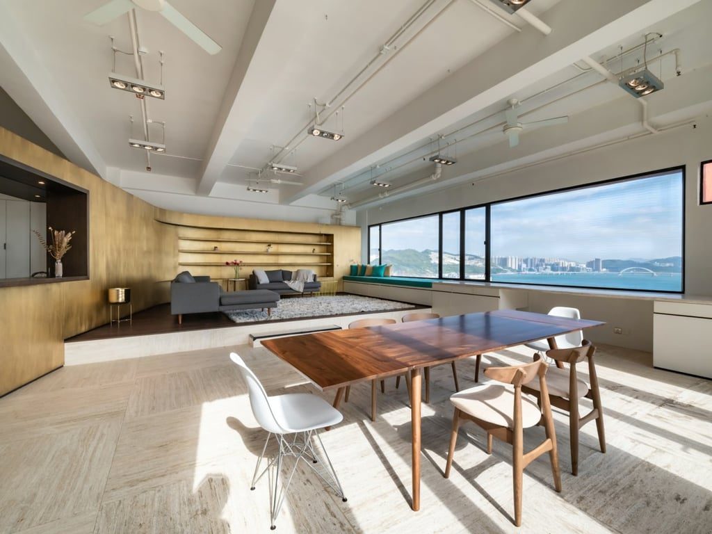 photo 2 — Chai Wan Industrial City Phase II, Chai Wan
