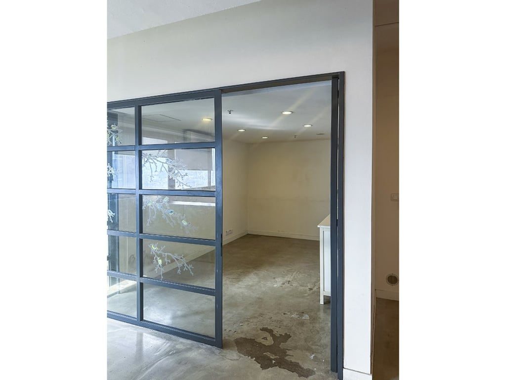 photo 18 — Derrick Industrial Building, Wong Chuk Hang