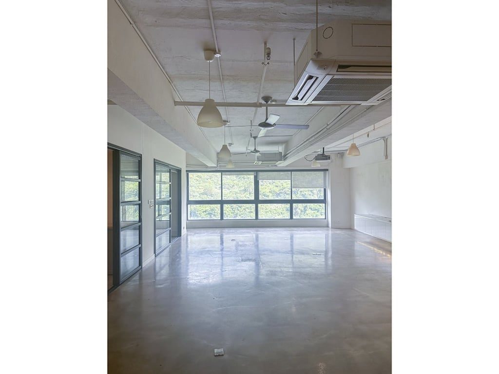 photo 4 — Derrick Industrial Building, Wong Chuk Hang