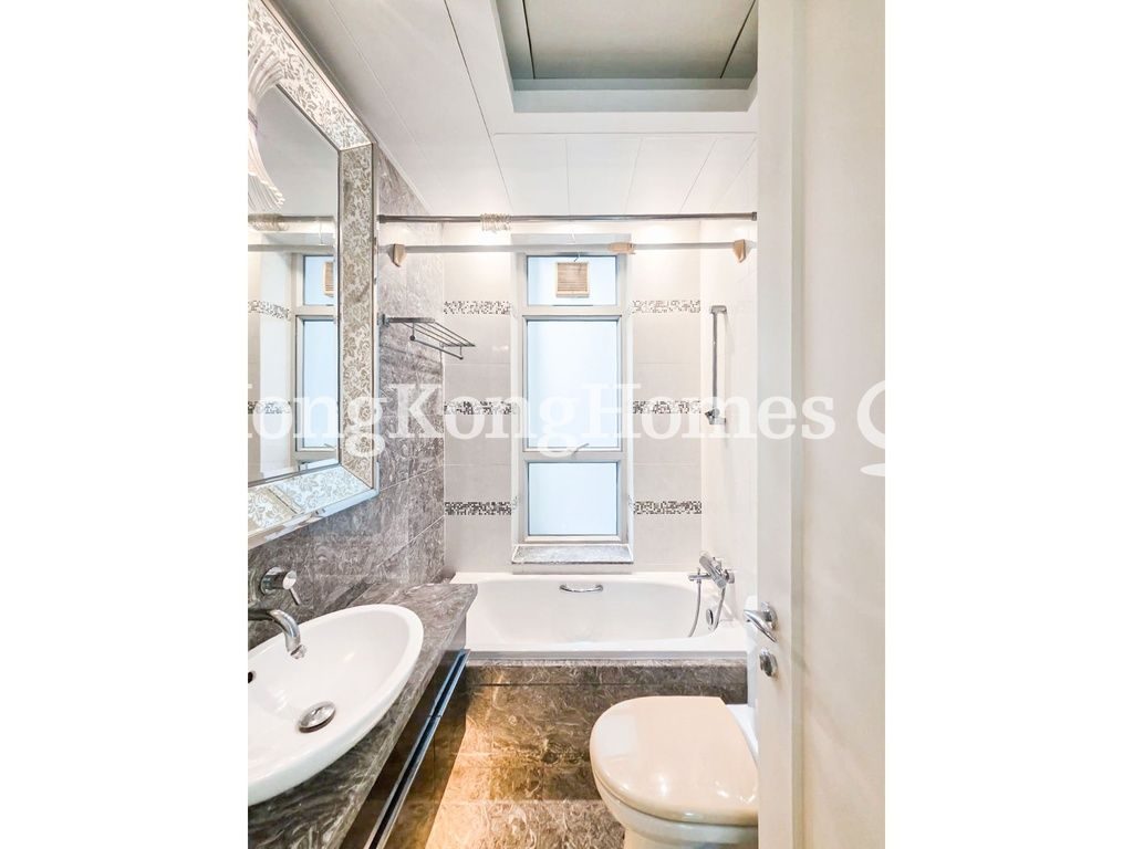 Master Bathroom — Casa 880，鰂魚涌