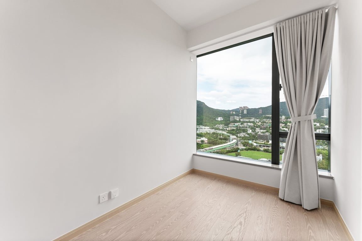 photo 11 — La Montagne, Wong Chuk Hang