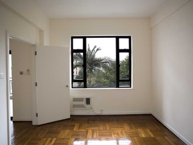 photo 5 — South Bay Villas, Repulse Bay