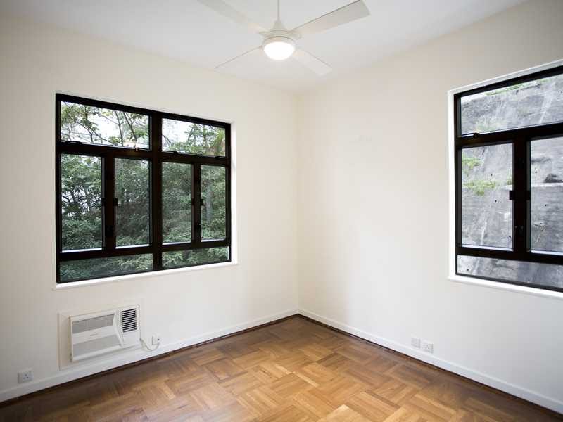 photo 6 — South Bay Villas, Repulse Bay