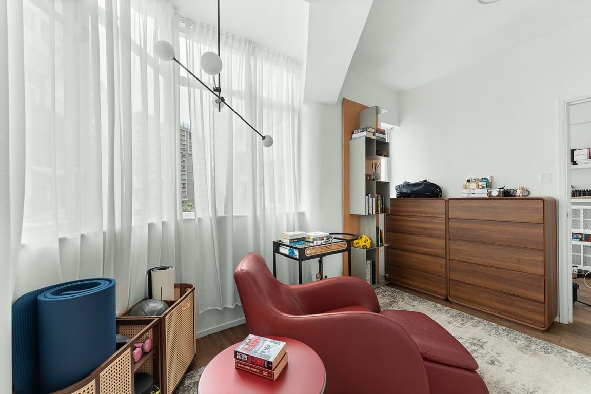 photo 12 — Minerva House, Mid Levels West