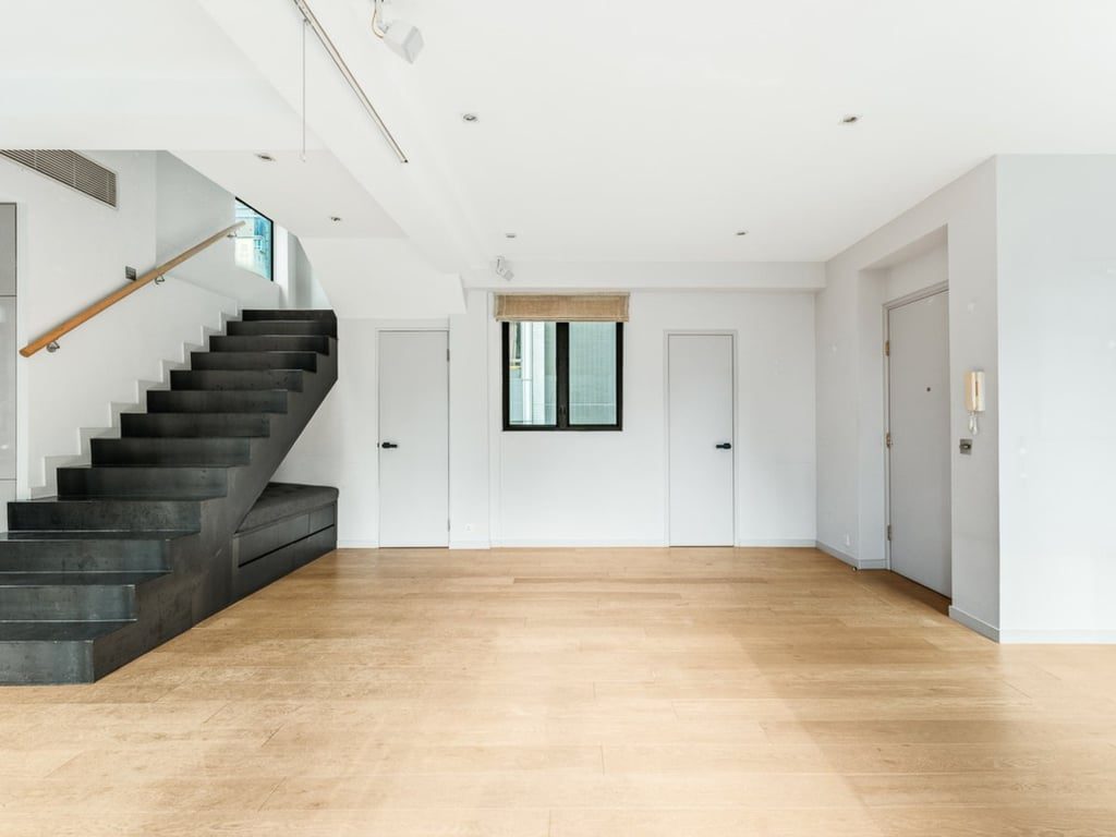 photo 13 — Elite Court, Sai Ying Pun