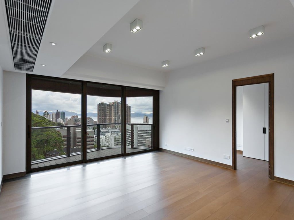photo 6 — University Heights, Mid Levels West