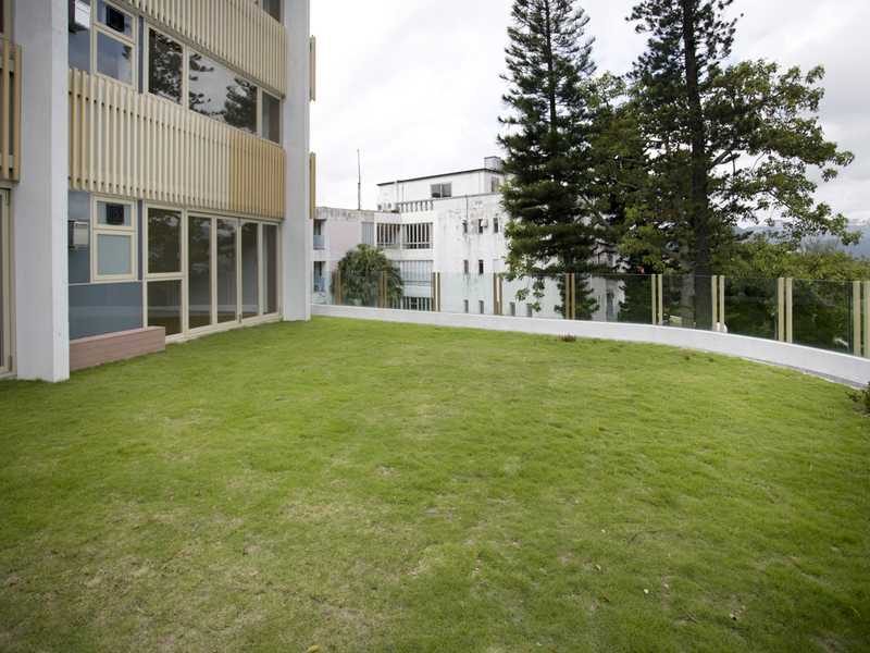 photo 2 — 3 Headland Road, South Bay