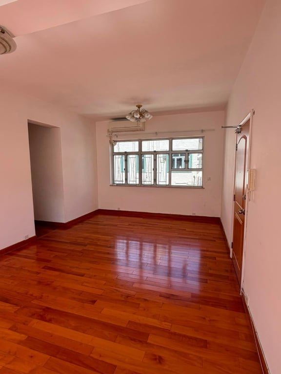 photo 2 — 21-25 Green Lane, Happy Valley