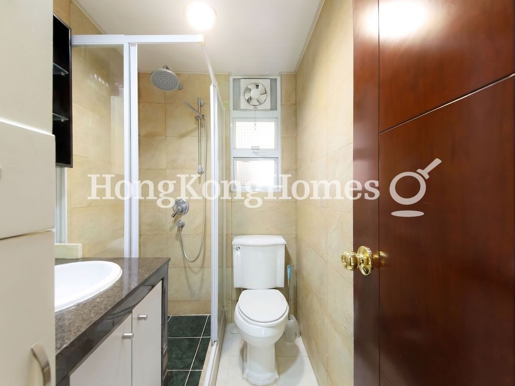 Guest Bathroom — 慧景臺 - B座，東半山