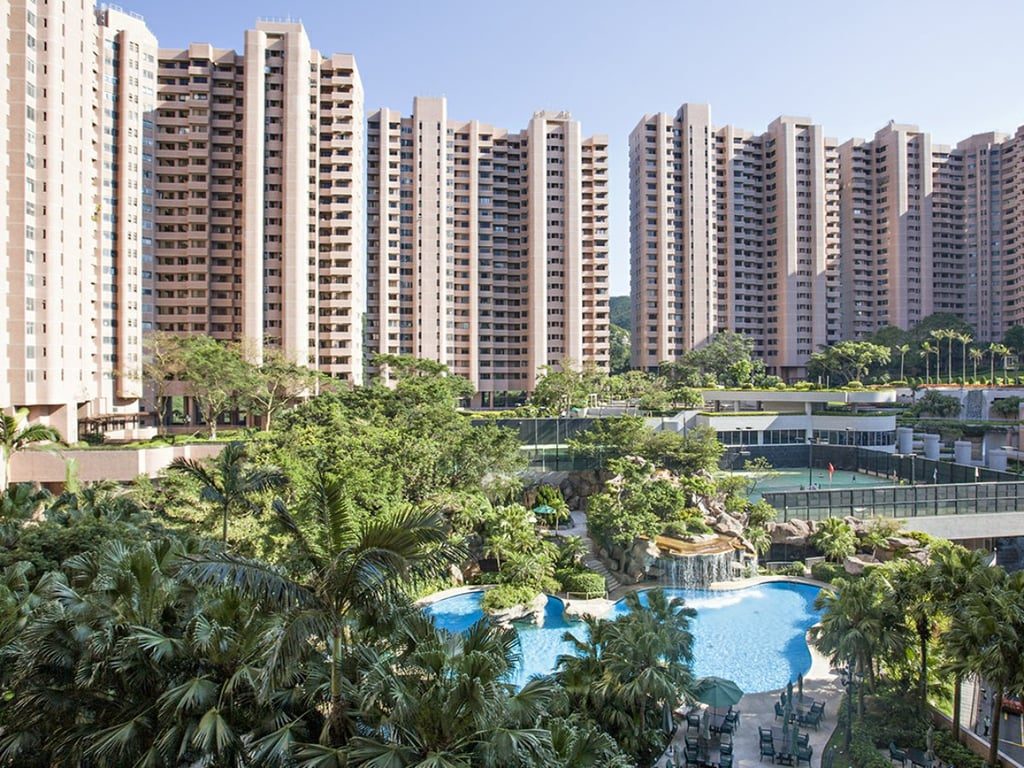 photo 15 — Hong Kong Parkview, Repulse Bay