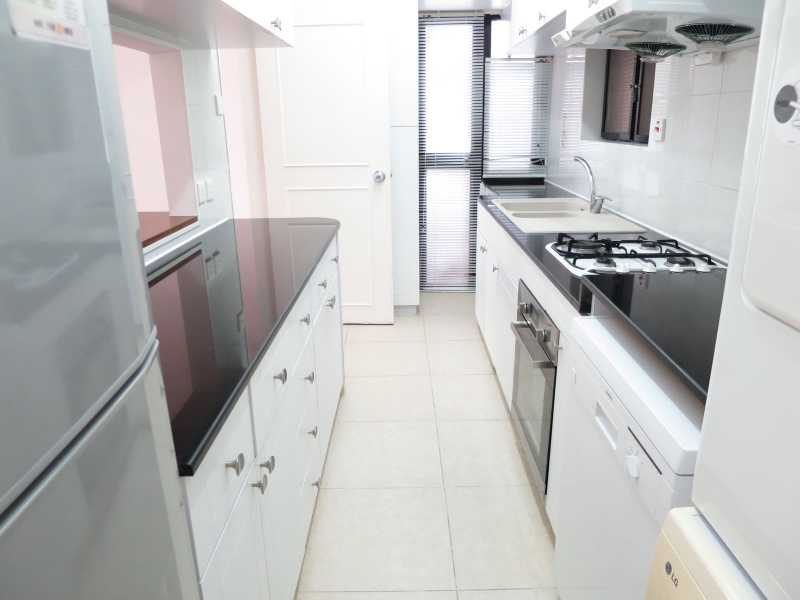 photo 5 — Albron Court, Mid Levels Central