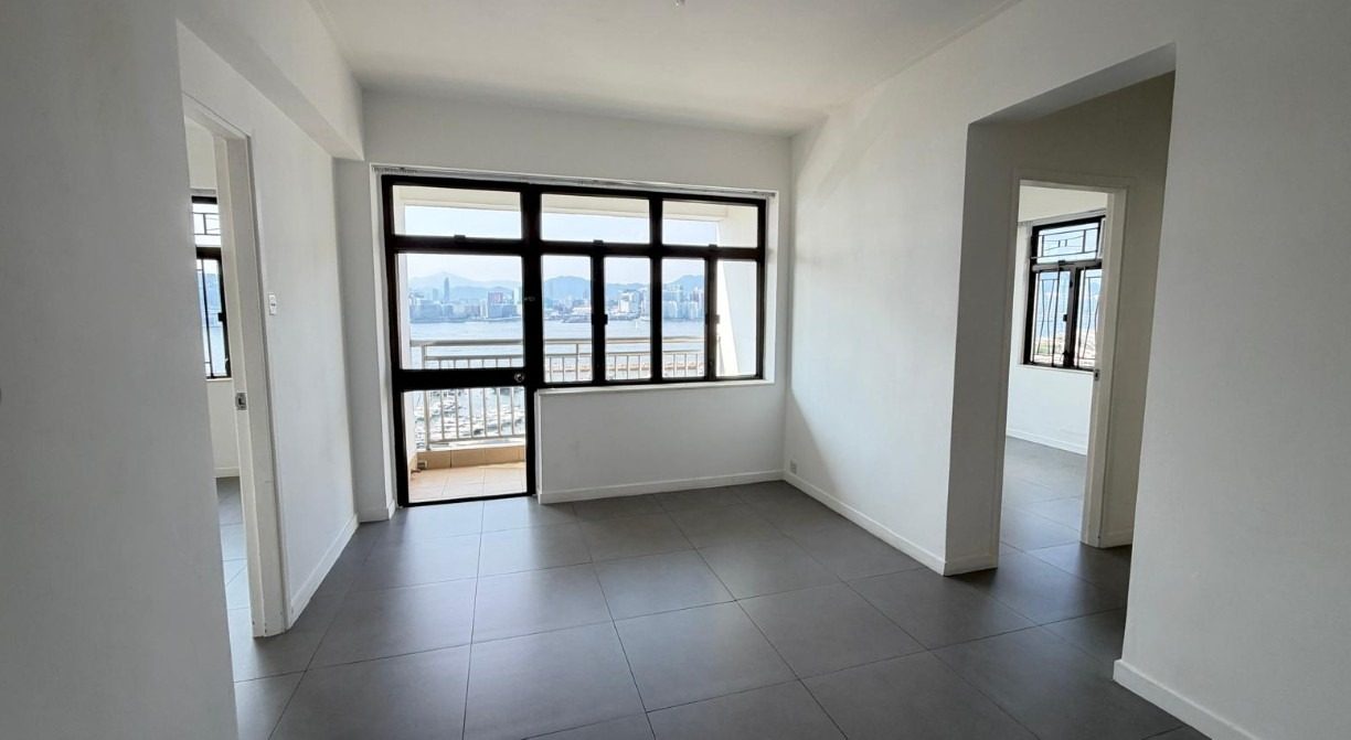 photo 2 — Highland Mansion, Causeway Bay