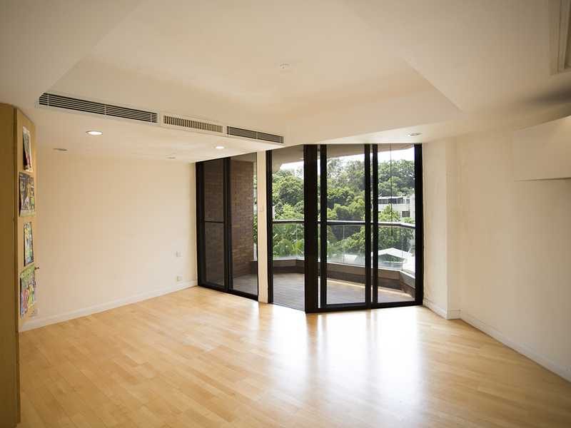 photo 3 — Henredon Court, Shouson Hill