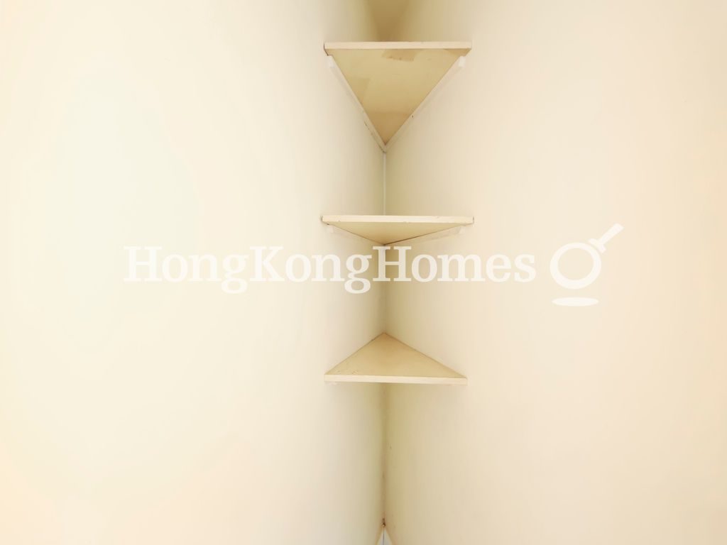 Store Room — 正大花園大廈，西半山