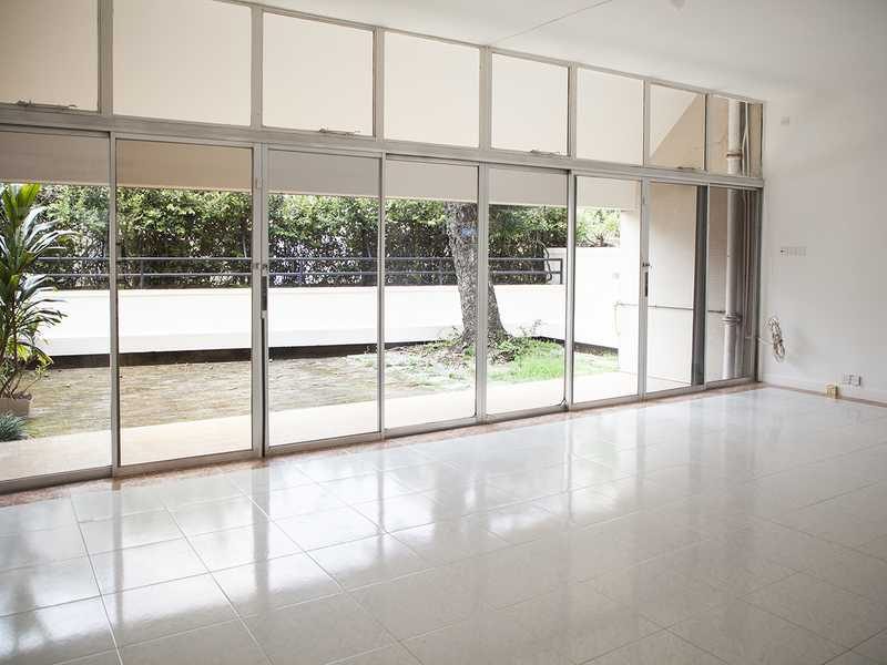 photo 1 — Bisney Villas, Pok Fu Lam