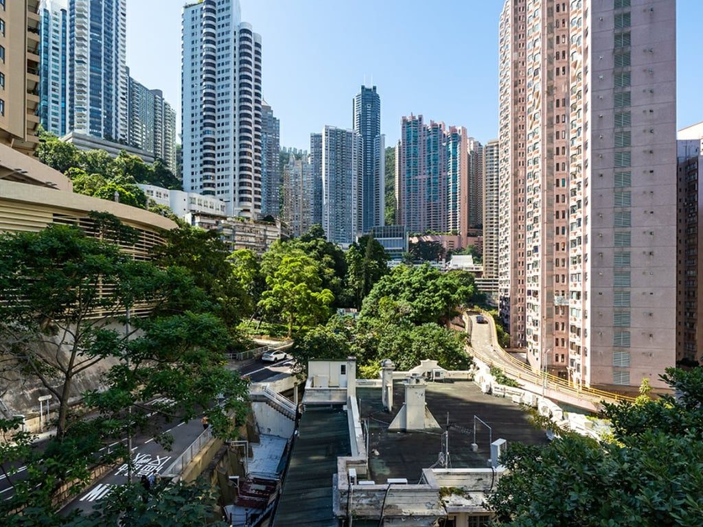 photo 5 — Bo Kwong Apartments, Mid Levels Central